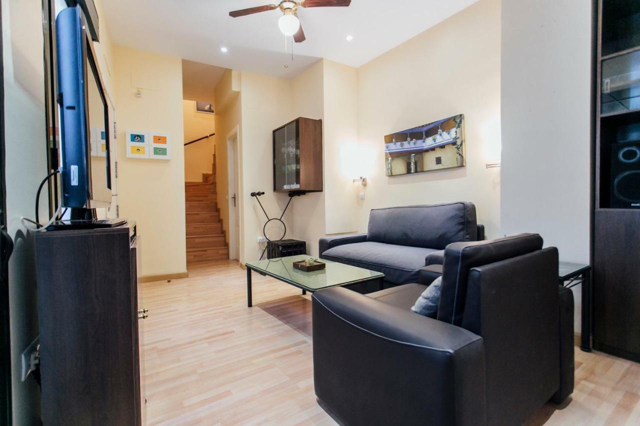 Bright Duplex W/ Terrace Apartment Seville Exterior photo